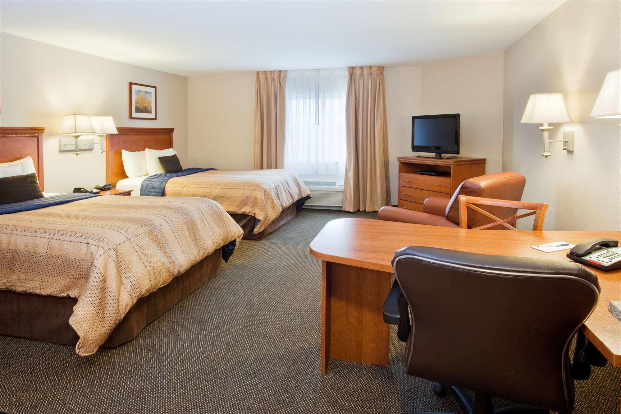 Candlewood Suites Kalamazoo By Ihg Стая снимка