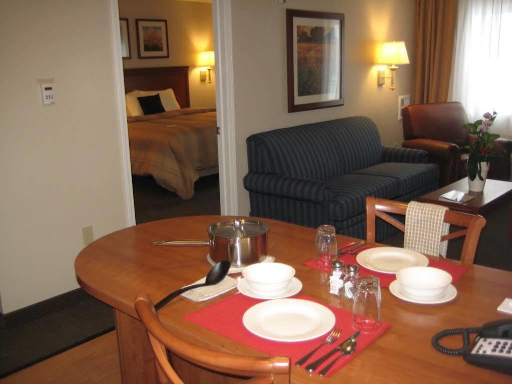 Candlewood Suites Kalamazoo By Ihg Стая снимка
